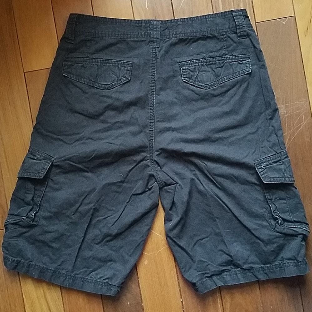 Short - Picture 5 of 7